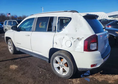 2017 Jeep Compass Sport z USA, uszkodzony, nr VIN 1C4NJCBA7HD123311